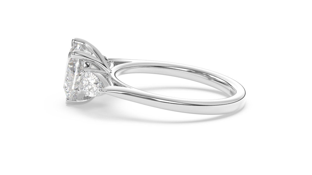 Hereford Heart & Pear Trilogy Ring in Yellow Gold white gold